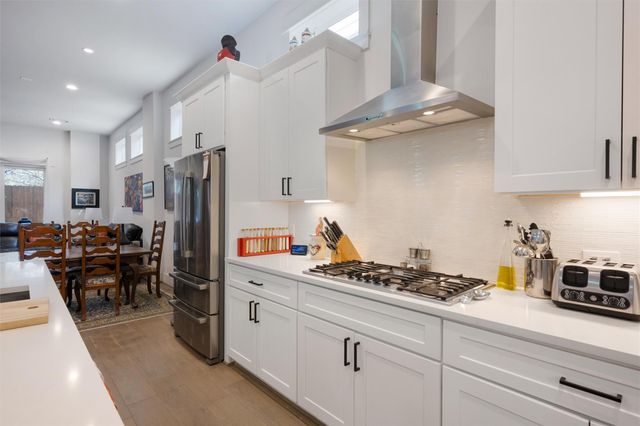 1136 Adele Street, Houston, TX 77009