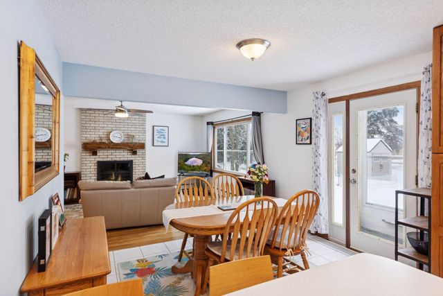 1297 Pinewood Drive, Woodbury, MN 55125