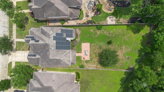 5515 Mangrove Creek Lane, Sugar Land, TX 77479