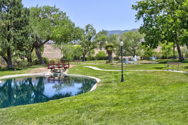 608 Meadow Green Court SE, Albuquerque, NM 87123