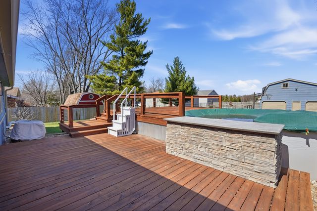 911 Somerset Street, New Lenox, IL 60451