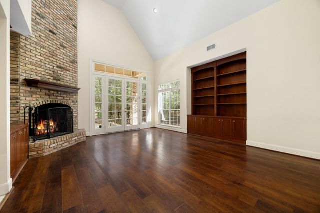 19802 Sapphire Circle, Magnolia, TX 77355