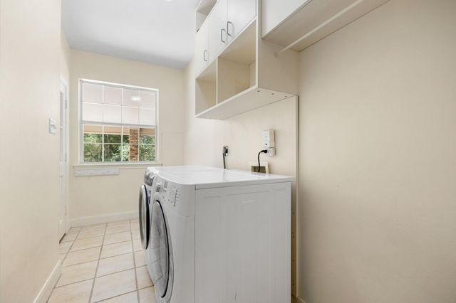 19802 Sapphire Circle, Magnolia, TX 77355