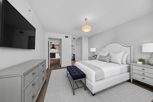 2421 NE 65th Street 209, Fort Lauderdale, FL 33308