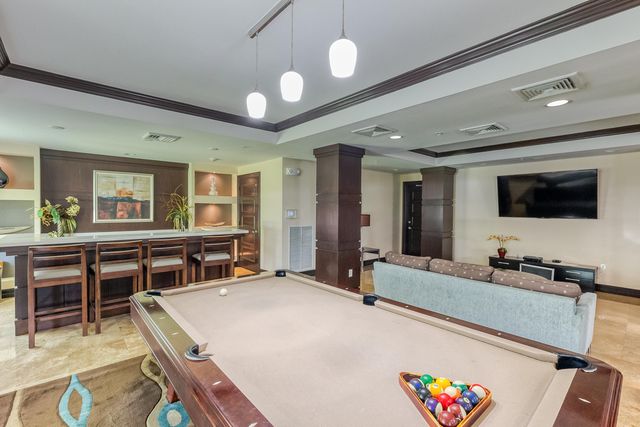 2421 NE 65th Street 209, Fort Lauderdale, FL 33308