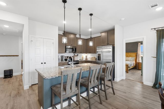 103 Olivia Street, Hillsboro, TX 76645