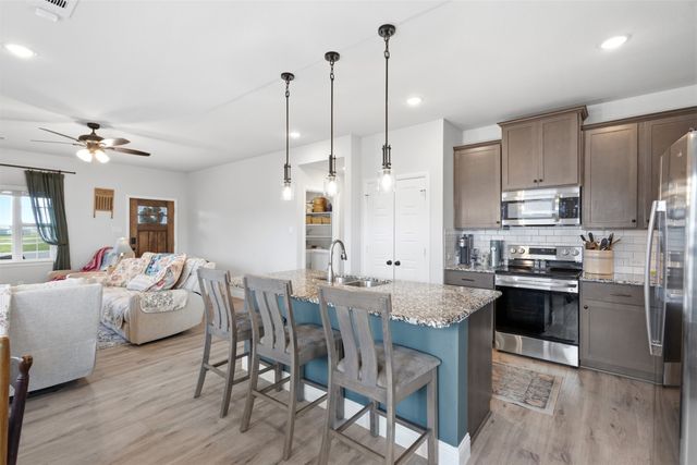 103 Olivia Street, Hillsboro, TX 76645