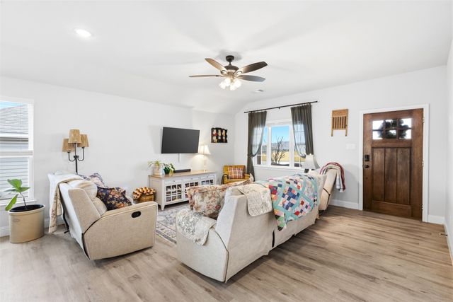 103 Olivia Street, Hillsboro, TX 76645