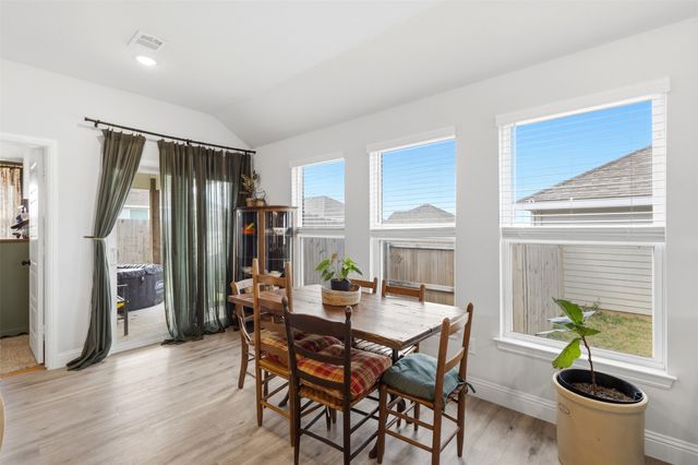 103 Olivia Street, Hillsboro, TX 76645