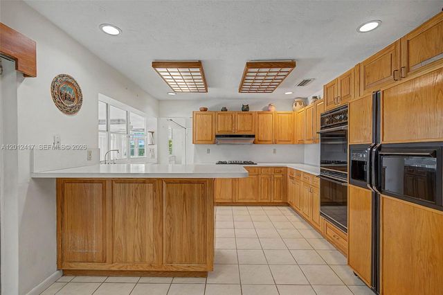 11380 SW 131st St, Miami, FL 33176