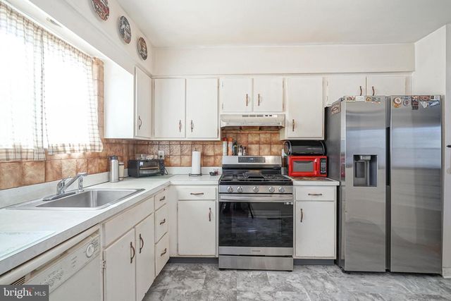 2254 CLIFFORD AVE, Atco, NJ 08004