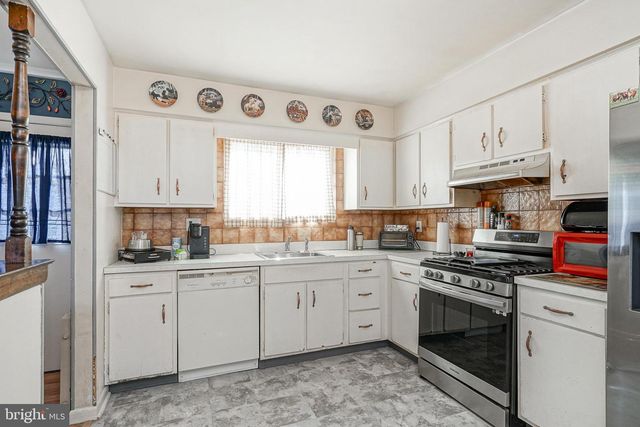 2254 CLIFFORD AVE, Atco, NJ 08004