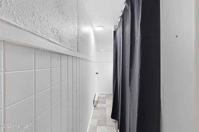 200 Queen Street, Elizabeth City, NC 27909