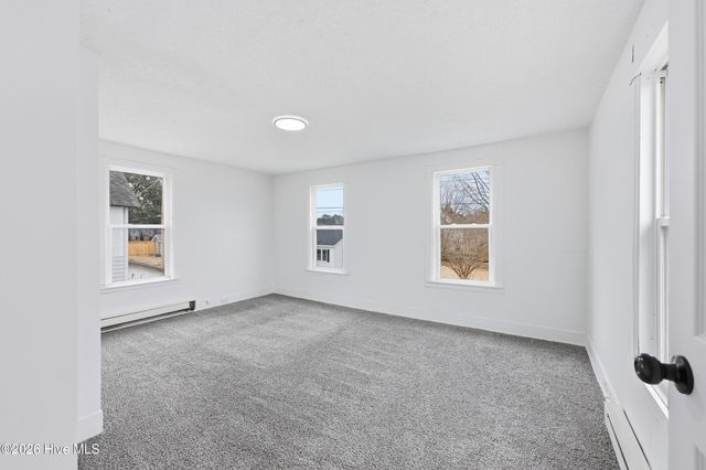 200 Queen Street, Elizabeth City, NC 27909