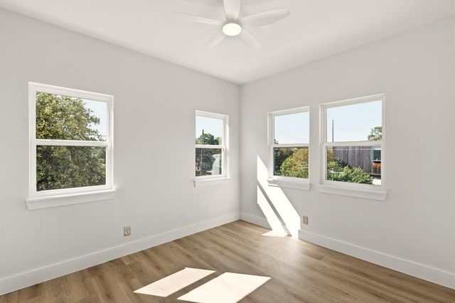 814 W Mary ST B, Austin, TX 78704