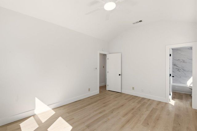 814 W Mary ST B, Austin, TX 78704