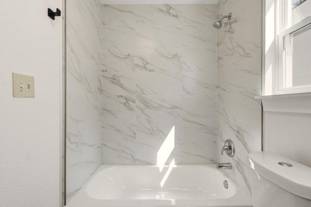 814 W Mary ST B, Austin, TX 78704