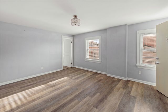 38 N PARK Row, Erie, PA 16501