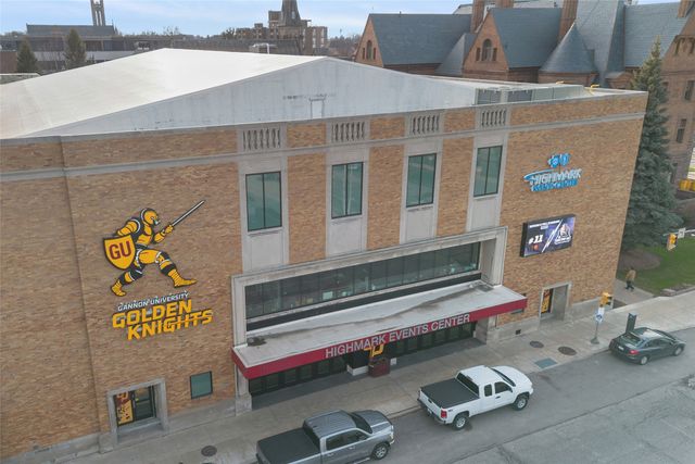 38 N PARK Row, Erie, PA 16501