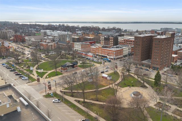 38 N PARK Row, Erie, PA 16501