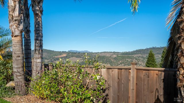 3971 Rincon Ridge Dr W, Santa Rosa, CA 95404