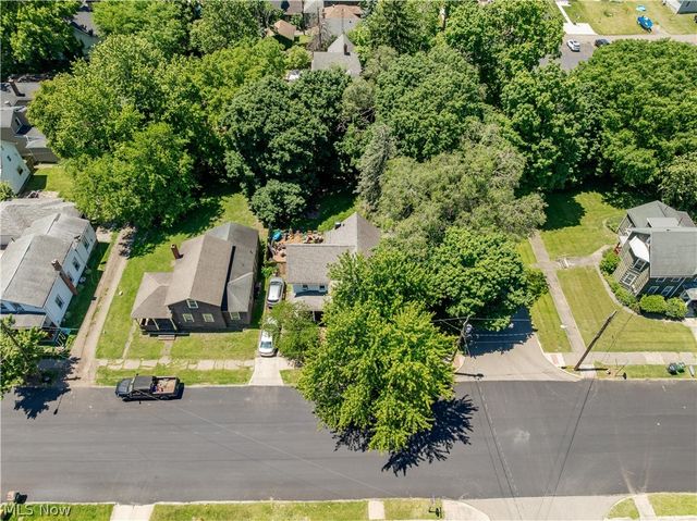 323 2nd Street NE, Massillon, OH 44646