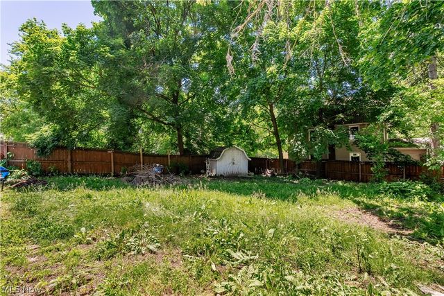 323 2nd Street NE, Massillon, OH 44646