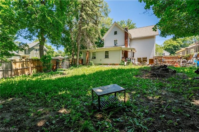 323 2nd Street NE, Massillon, OH 44646