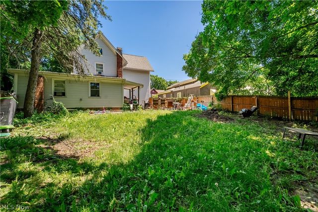 323 2nd Street NE, Massillon, OH 44646