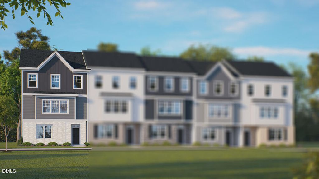 818 Washington Street, Fuquay Varina, NC 27526