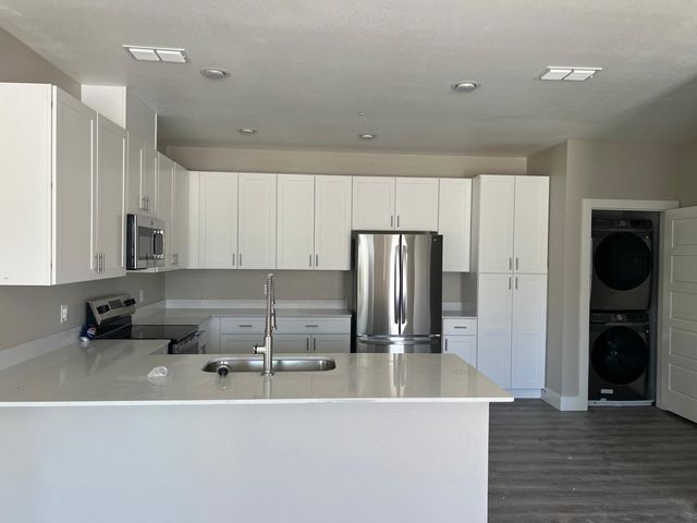 443 Richlands Way 202, Fate, TX 75087