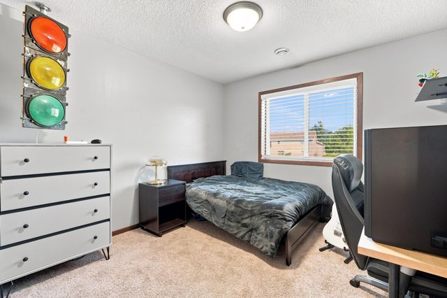 965 Aspen Circle, Watertown, MN 55388