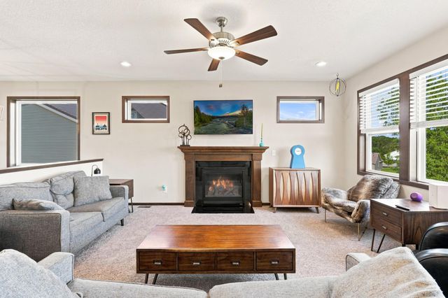 965 Aspen Circle, Watertown, MN 55388