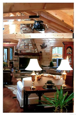 30 lodge road Road, Glenwood, AR 71943