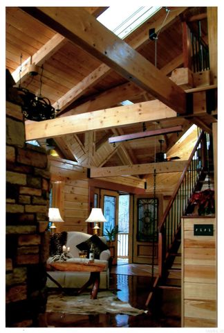 30 lodge road Road, Glenwood, AR 71943