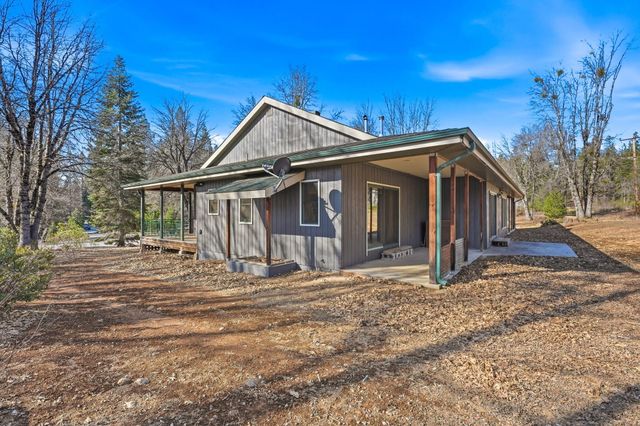 729 Dogwood Lane, Mccloud, CA 96057