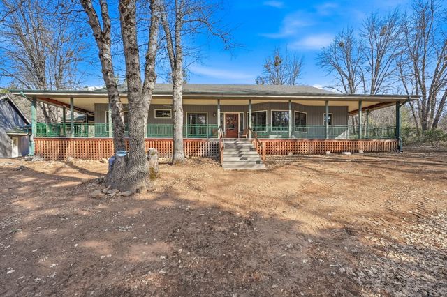 729 Dogwood Lane, Mccloud, CA 96057