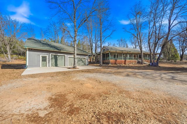 729 Dogwood Lane, Mccloud, CA 96057