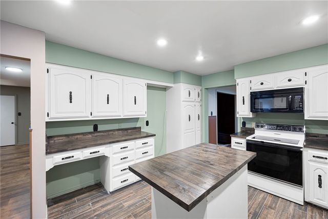 918 S Inglewood Avenue, Russellville, AR 72801