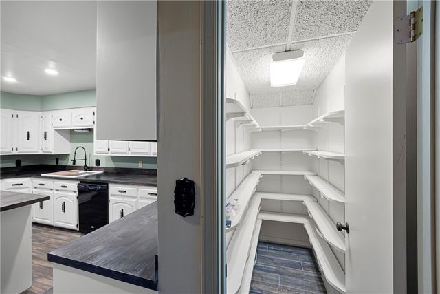 918 S Inglewood Avenue, Russellville, AR 72801