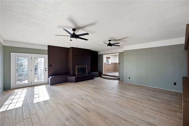 918 S Inglewood Avenue, Russellville, AR 72801