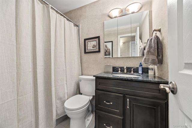 20 Mountainview Avenue, Airmont, NY 10901