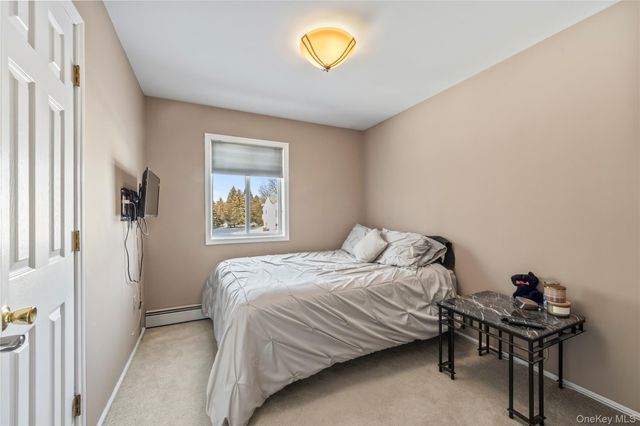 20 Mountainview Avenue, Airmont, NY 10901