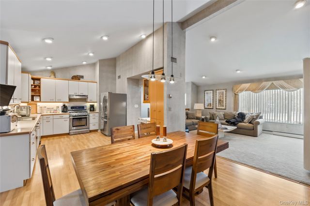 20 Mountainview Avenue, Airmont, NY 10901