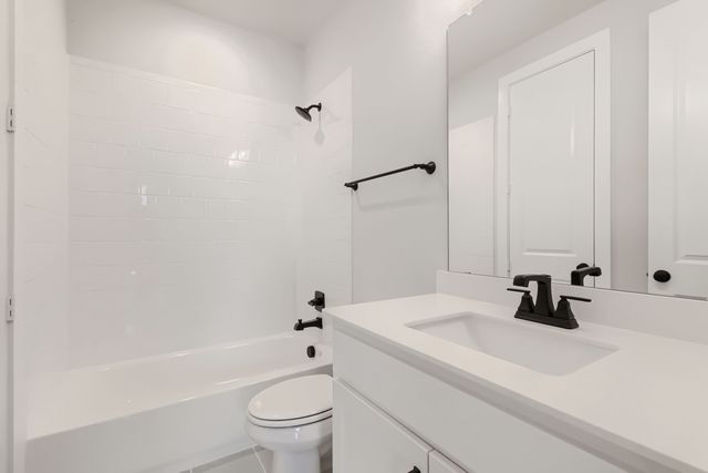 11729 Wildwood Street, Justin, TX 76247