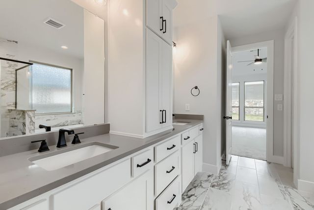11729 Wildwood Street, Justin, TX 76247