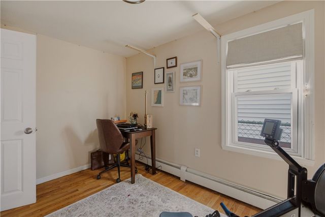 6 Murphy Avenue, Bristol, RI 02809