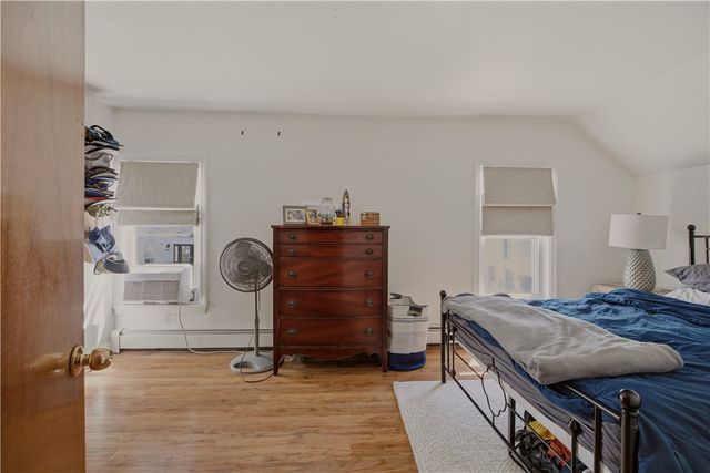 6 Murphy Avenue, Bristol, RI 02809