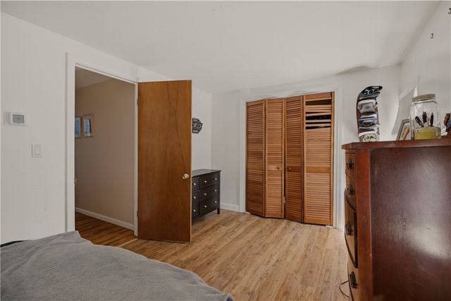 6 Murphy Avenue, Bristol, RI 02809