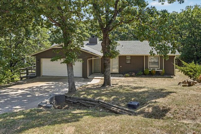 2107 Timber Hill Drive, Sapulpa, OK 74066